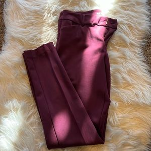 Old Navy Pixie Dress Slacks. Size 6.